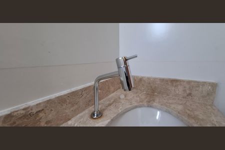 Apartamento à venda com 90m², 2 quartos e 1 vaga Apartamento à venda com 90m², 2 quartos e 1 vagaBanheiro/Suíte