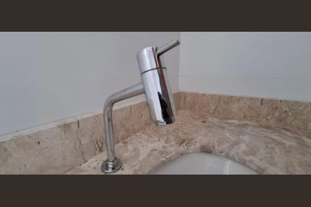 Apartamento à venda com 49m², 2 quartos e 1 vaga Apartamento à venda com 49m², 2 quartos e 1 vagaBanheiro Quarto 1 suíte