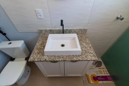 Casa de condomínio à venda com 110m², 3 quartos e 2 vagas Casa de condomínio à venda com 110m², 3 quartos e 2 vagasBanheiro Social