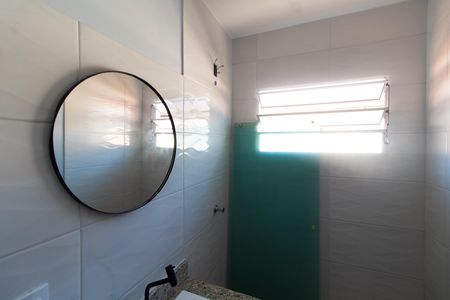 Casa de condomínio à venda com 110m², 3 quartos e 2 vagas Casa de condomínio à venda com 110m², 3 quartos e 2 vagasBanheiro Social