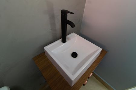 Casa de condomínio à venda com 110m², 3 quartos e 2 vagas Casa de condomínio à venda com 110m², 3 quartos e 2 vagasLavabo