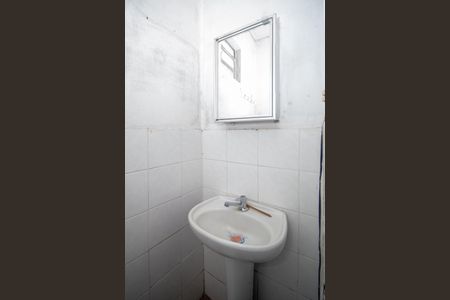 Casa à venda com 390m², 4 quartos e 2 vagasBanheiro da Suíte