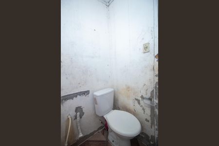 Casa à venda com 390m², 4 quartos e 2 vagasBanheiro de Serviço