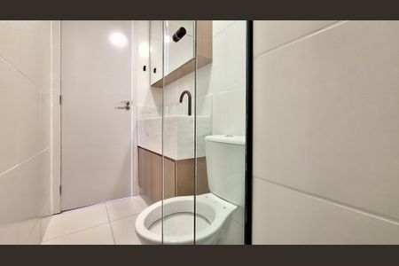 Apartamento à venda com 33m², 2 quartos e sem vagaBanheiro