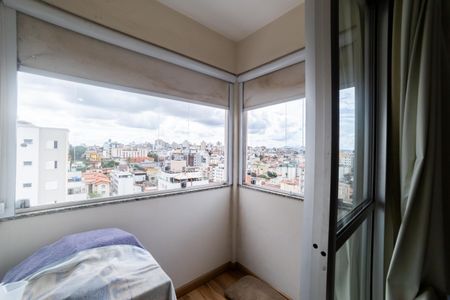 Apartamento à venda com 165m², 3 quartos e 2 vagas Apartamento à venda com 165m², 3 quartos e 2 vagasVaranda da Suíte