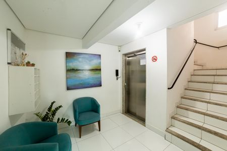 Apartamento à venda com 165m², 3 quartos e 2 vagas Apartamento à venda com 165m², 3 quartos e 2 vagasHall de entrada