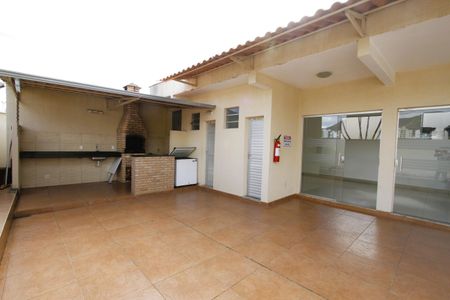 Apartamento à venda com 66m², 3 quartos e 1 vagaÁrea comum