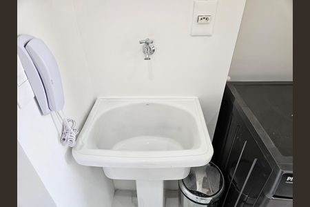 Studio para alugar com 37m², 1 quarto e sem vaga Studio para alugar com 37m², 1 quarto e sem vagaÁrea de Serviço