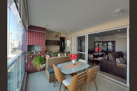 Apartamento à venda com 134m², 3 quartos e 3 vagas