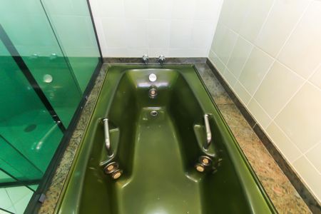 Apartamento à venda com 167m², 4 quartos e 3 vagas Apartamento à venda com 167m², 4 quartos e 3 vagasBanheiro da Suíte 2