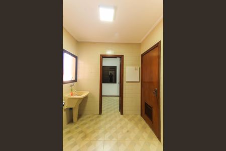 Apartamento à venda com 167m², 4 quartos e 3 vagas Apartamento à venda com 167m², 4 quartos e 3 vagasÁrea de Serviço