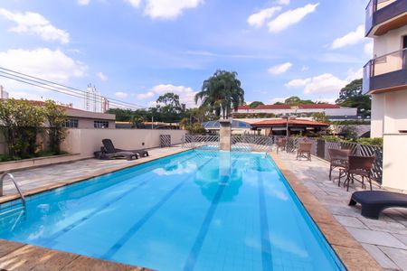 Apartamento à venda com 167m², 4 quartos e 3 vagas Apartamento à venda com 167m², 4 quartos e 3 vagasÁrea comum - Piscina