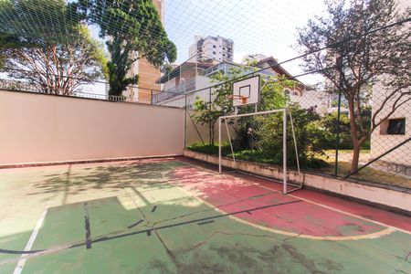 Apartamento à venda com 167m², 4 quartos e 3 vagas Apartamento à venda com 167m², 4 quartos e 3 vagasQuadra Esportiva