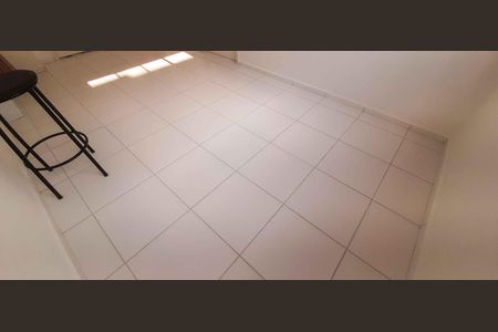 Apartamento à venda com 27m², 1 quarto e 1 vaga Apartamento à venda com 27m², 1 quarto e 1 vagaSala