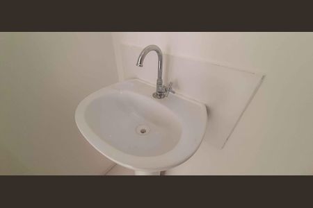 Apartamento à venda com 27m², 1 quarto e 1 vaga Apartamento à venda com 27m², 1 quarto e 1 vagaBanheiro da Suíte