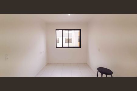 Apartamento à venda com 27m², 1 quarto e 1 vaga Apartamento à venda com 27m², 1 quarto e 1 vagaSala