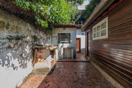 Casa à venda com 130m², 3 quartos e 2 vagasÁrea Privativa