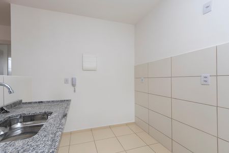 Apartamento para alugar com 43m², 2 quartos e 1 vagaCozinha e Área de Serviço