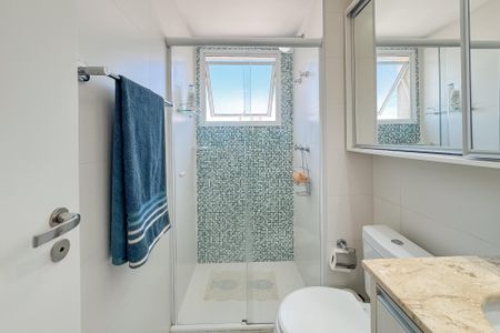 Apartamento à venda com 72m², 2 quartos e 1 vagaBanheiro Corredor