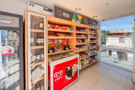 Apartamento à venda com 72m², 2 quartos e 1 vagaMercado 24 Horas