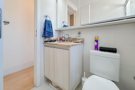 Apartamento à venda com 72m², 2 quartos e 1 vagaBanheiro da Suíte