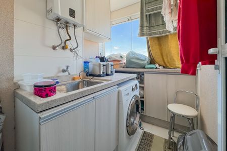 Apartamento à venda com 72m², 2 quartos e 1 vagaÁrea de Serviço