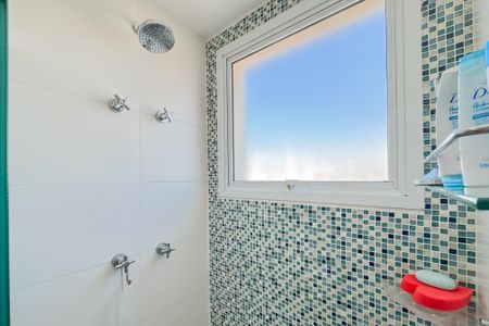 Apartamento à venda com 72m², 2 quartos e 1 vagaBanheiro da Suíte