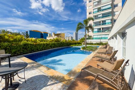 Apartamento à venda com 72m², 2 quartos e 1 vagaPiscina