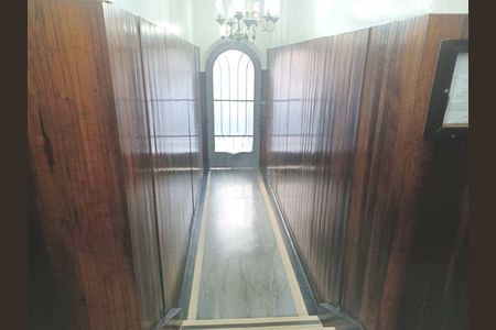 Apartamento à venda com 32m², 1 quarto e sem vaga