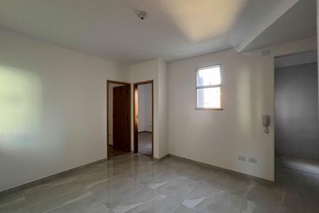 Apartamento para alugar com 41m², 2 quartos e sem vagaSala