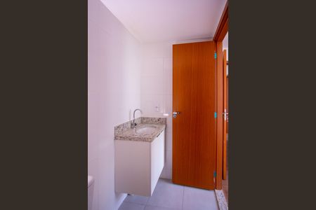 Apartamento para alugar com 46m², 2 quartos e 1 vaga Apartamento para alugar com 46m², 2 quartos e 1 vagaBanheiro da Suíte