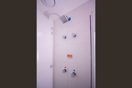 Apartamento para alugar com 46m², 2 quartos e 1 vaga Apartamento para alugar com 46m², 2 quartos e 1 vagaBanheiro Social