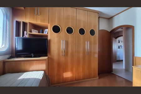 Apartamento à venda com 135m², 3 quartos e 3 vagasQuarto 1