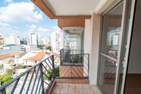Apartamento para alugar com 60m², 2 quartos e 1 vagaVaranda