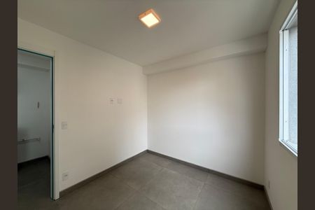 Apartamento à venda com 26m², 1 quarto e sem vaga