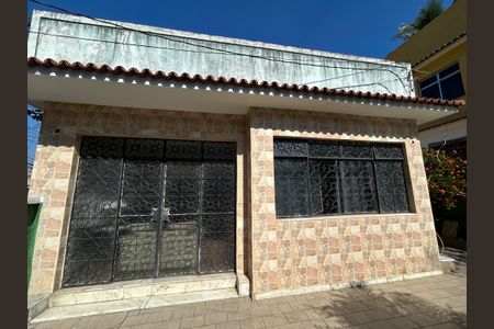 Casa à venda com 350m², 4 quartos e 4 vagasQuintal