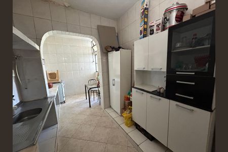 Casa à venda com 350m², 4 quartos e 4 vagasEdícula