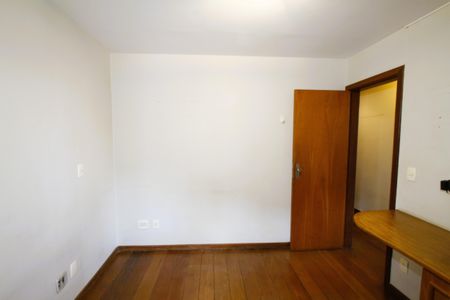 Apartamento para alugar com 300m², 5 quartos e 2 vagasQuarto 3