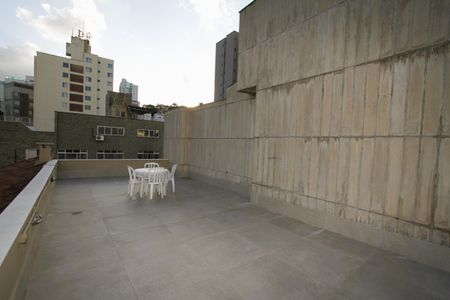 Apartamento para alugar com 300m², 5 quartos e 2 vagasCobertura