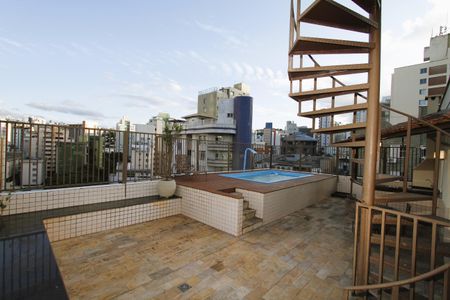 Apartamento para alugar com 300m², 5 quartos e 2 vagasCobertura