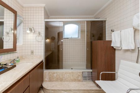 Apartamento à venda com 160m², 3 quartos e 2 vagasBanheiro da Suíte