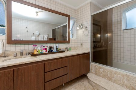 Apartamento à venda com 160m², 3 quartos e 2 vagasBanheiro da Suíte