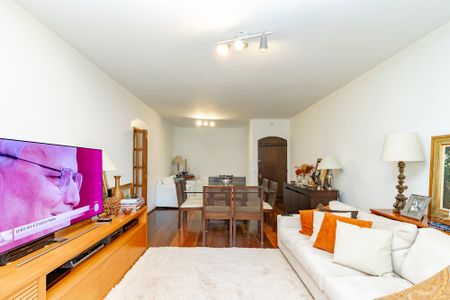 Apartamento à venda com 160m², 3 quartos e 2 vagasSala