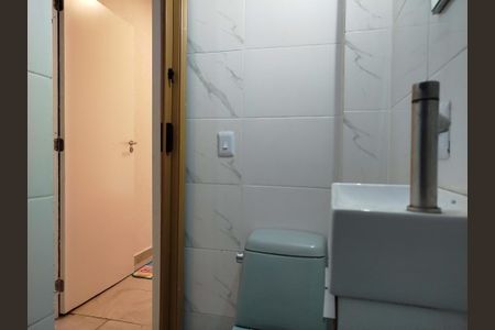 Lavabo de apartamento para alugar com 2 quartos, 45m² em Chácara Santo Antônio (zona Leste), São Paulo