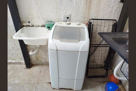 Apartamento para alugar com 45m², 2 quartos e sem vagaÁrea de serviço