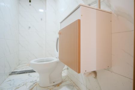 Apartamento à venda com 45m², 2 quartos e sem vagaBanheiro