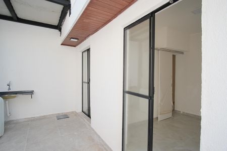 Apartamento à venda com 45m², 2 quartos e sem vagaQuintal