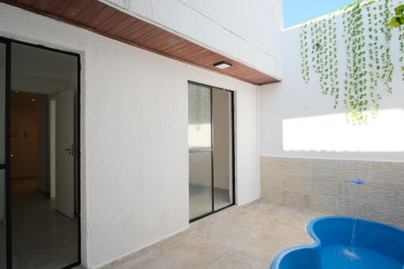 Apartamento à venda com 45m², 2 quartos e sem vagaQuintal