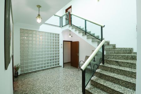 Casa à venda com 800m², 6 quartos e 8 vagasHall dos Quartos