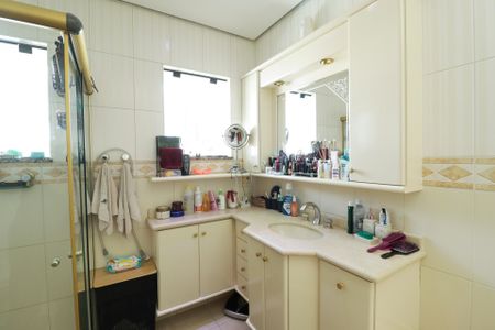 Casa à venda com 800m², 6 quartos e 8 vagasBanheiro da Suíte 3